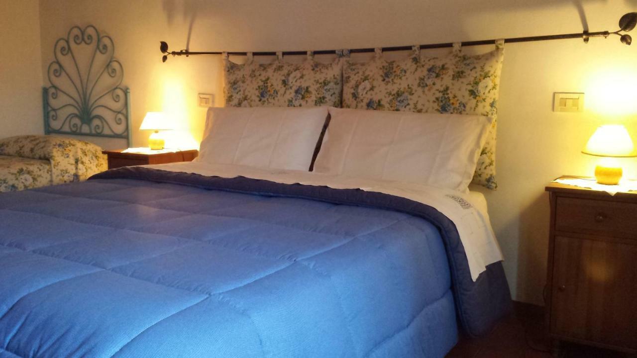 A Casa Di Lizzy B&B Monte Lopio Ngoại thất bức ảnh